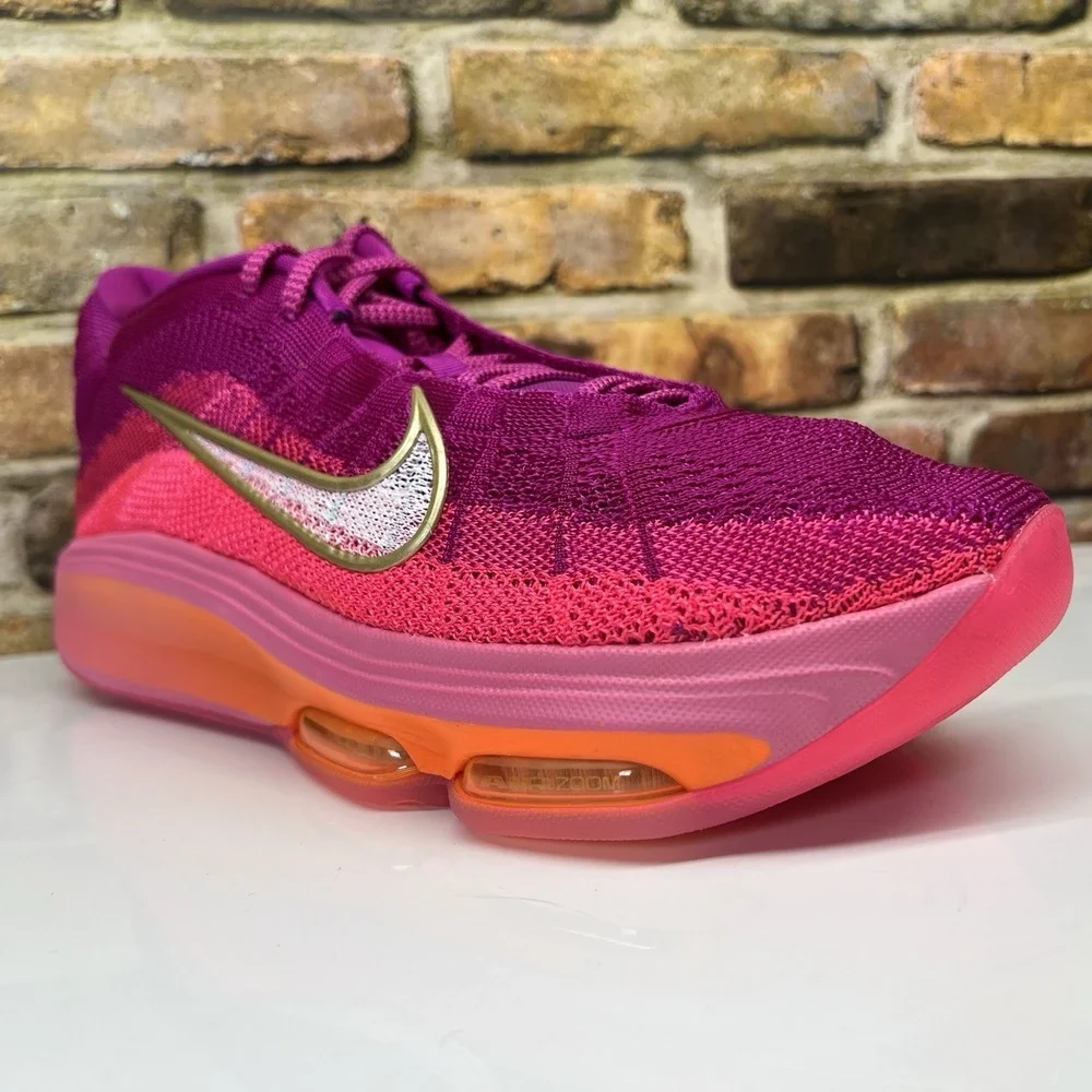 Nike G.T. Hustle 3 Hyper Pink Grape Womens Sz 12 , Mens 10.5  Basketball Shoes